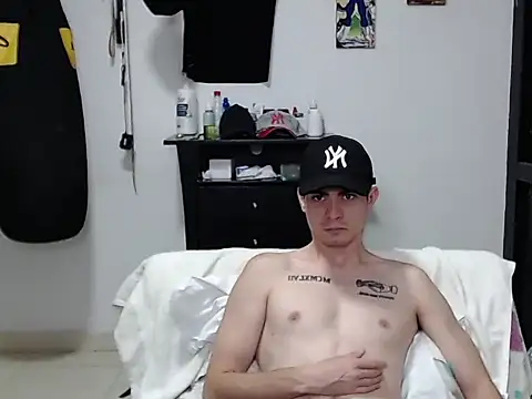 Zac_Efront live cam on StripChat