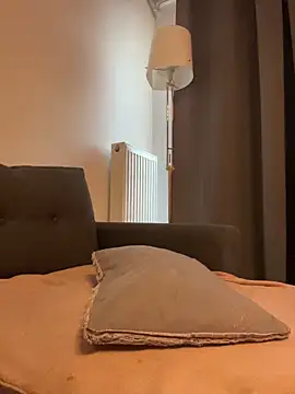 ClaraPasssion live cam on StripChat
