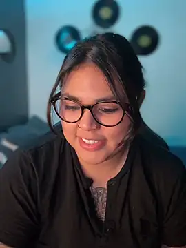 miacanela_xo (F young) - Dildo pussy while you got control