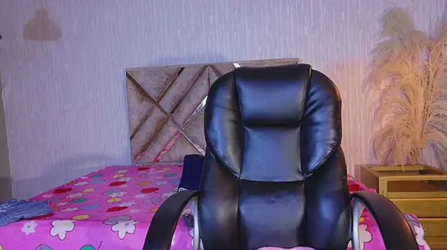 Chloe16_ live cam on StripChat