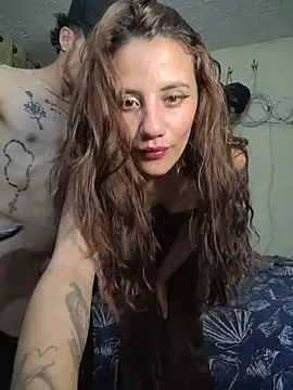 lilith_lucifer live cam on StripChat