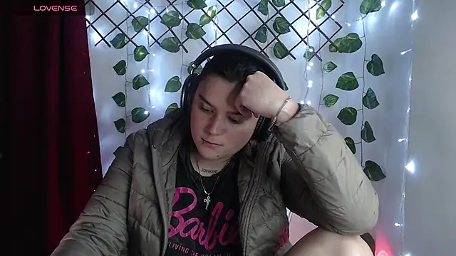 Nika_1_ live cam on StripChat