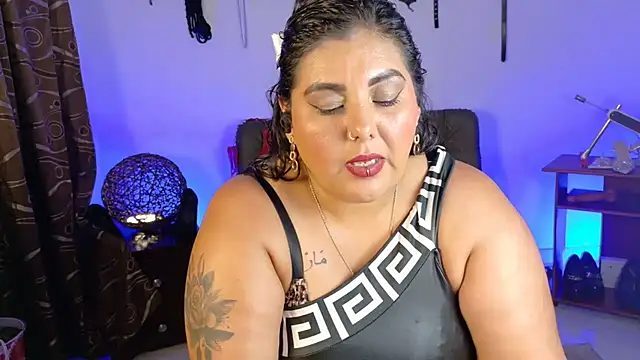 AndreaKinky live webcam