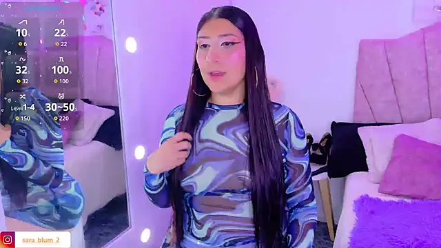 Sara_Blum live cam on StripChat