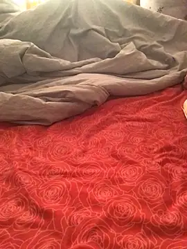 FleckedAlbum live cam on StripChat