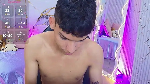 ANGELIC_TAY live cam on StripChat