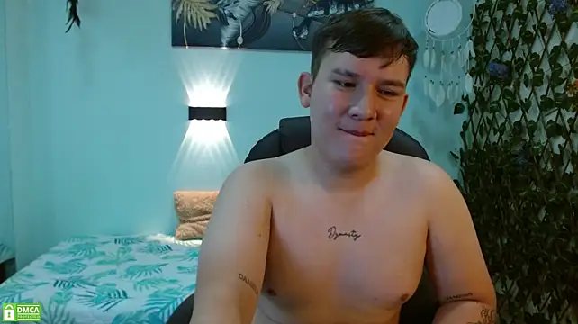 damian_miller7 live cam on StripChat