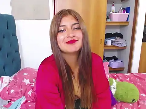 Yunhot_ live cam on StripChat