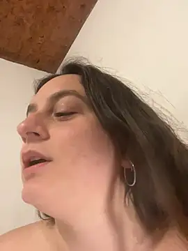 indierotic live cam on StripChat