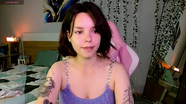 Maya_Campbell live cam on StripChat