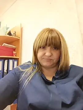 Office_Albertina live cam on StripChat