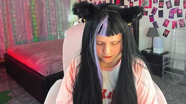 Biooohazard live cam on StripChat
