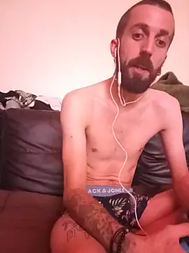 SinisterRefund live cam on StripChat