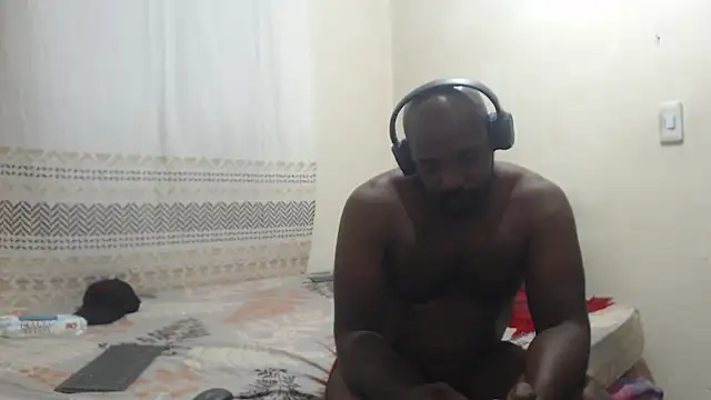 HARLEXBIGCOCK live cam on StripChat