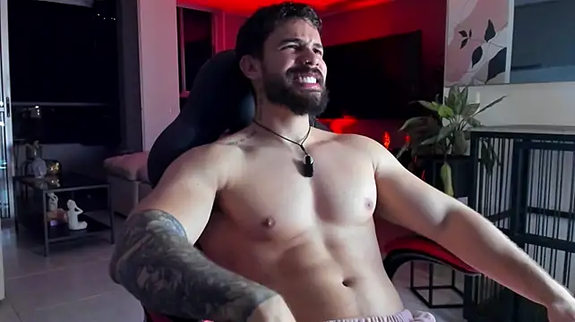 Valenthino_Salvatore live cam on StripChat