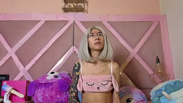 Sophia_moo_ live cam on StripChat