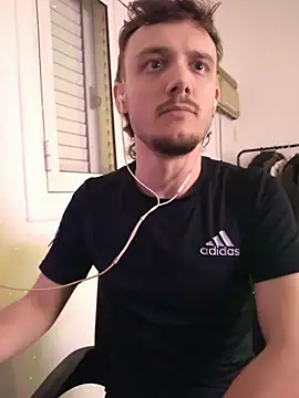 BoyWithToys1 live cam on StripChat