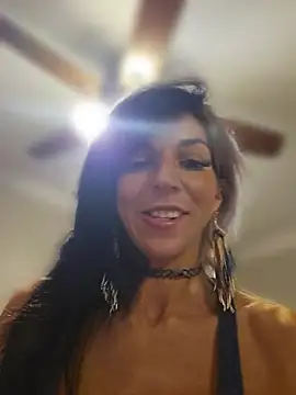 lil_jiggly (F milf) - Topless for 3 min