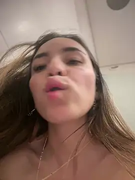 nathashaa_velvet (F young) - SUCK DILDO SLOWLY AND GAPE PUSSY