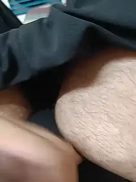wrong_man25 (M young) - Cum in public 🍆💦💦