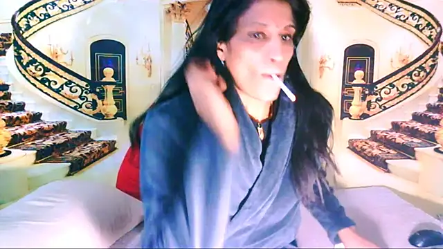 IndianSexcSmyle live cam on StripChat