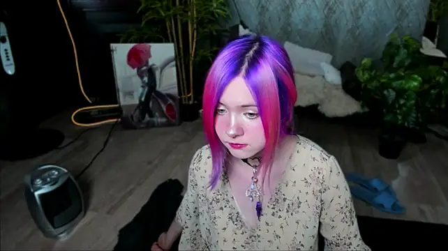 Miiu_miiu live cam on StripChat
