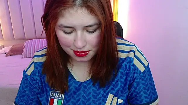 azul_veraa live cam on StripChat