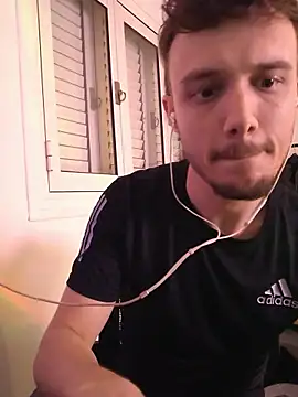 BoyWithToys1 live cam on StripChat
