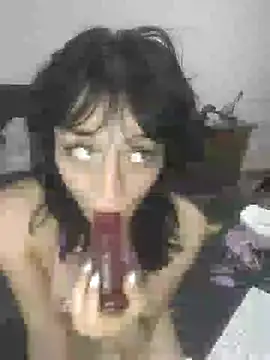 Hikary_wolf1 live cam on StripChat