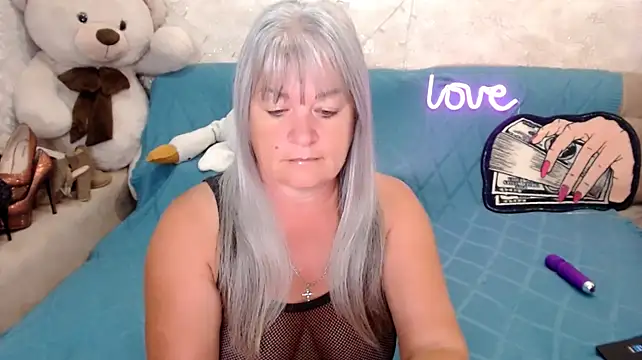 SiberiabBerry live cam on StripChat
