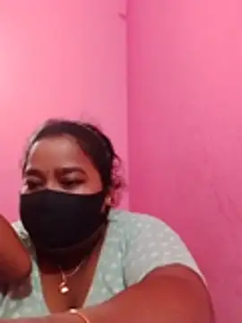 Mona_Vabi live cam on StripChat