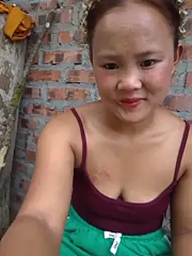 Hanhphuc_x live cam on StripChat