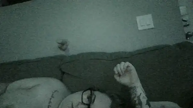 chloeluxe69 live cam on StripChat