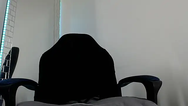 Nash_fit18 live cam on StripChat