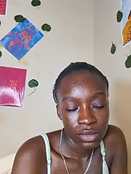 Nadama live cam on StripChat