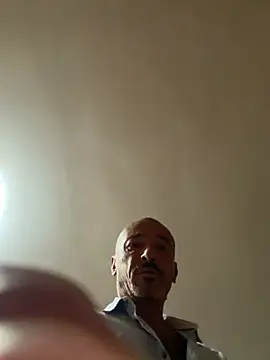 DEVILMAN66RM live cam on StripChat