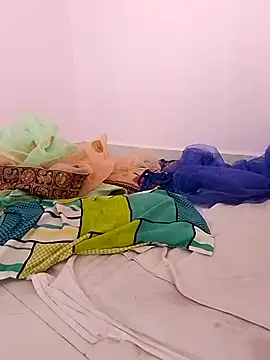Komal_Bhabhi4u live cam on StripChat