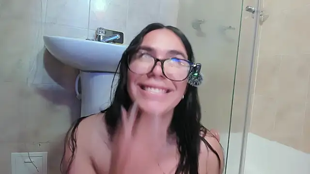 TessaCooper1 live sex cam
