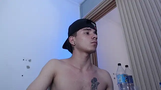 MaximumSteel_ live cam on StripChat