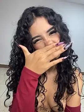 RosseMelody's Live Sex Cam Show