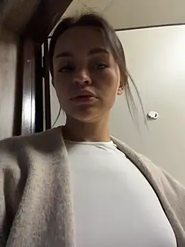 AngelinaTeller live sex cam