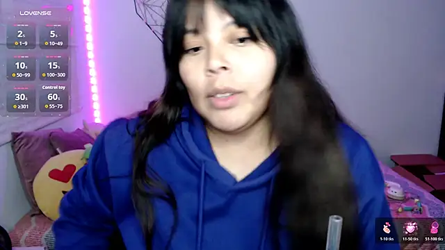 EllieMoonX live cam on StripChat