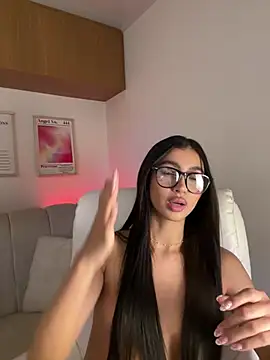 maddy_bronw_