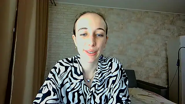 Anika_bloom