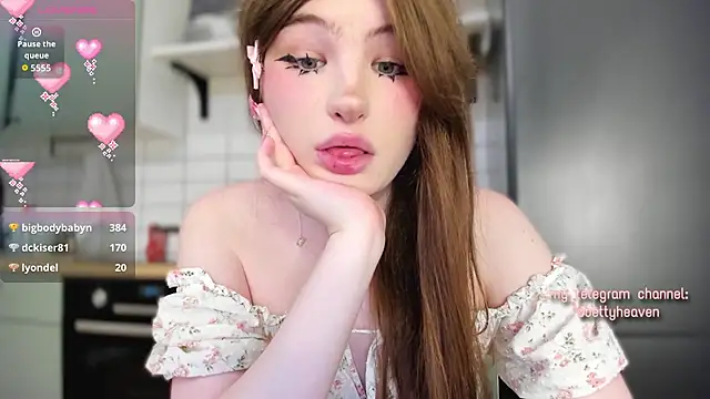 Модель: bettyheaven