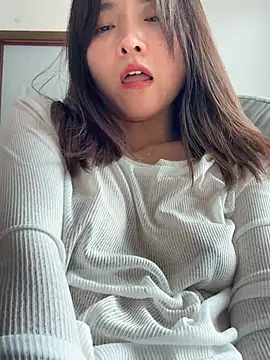 jinli-18 (F young) - 脸有些过敏  今天全素颜  ……