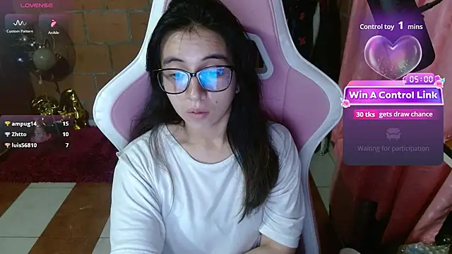 Maggie_Fox3 live cam on StripChat
