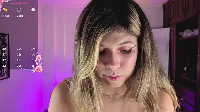 nataasha___ (F young) - DILDO PLAY YUMMYY