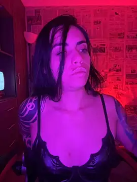 i_am_nina_ (F young) - dildo play pussy
