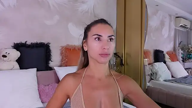 JullyBlair live cam on StripChat